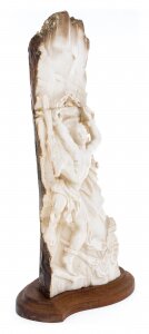 Скульптура из бивня мамонта "Прометей"
