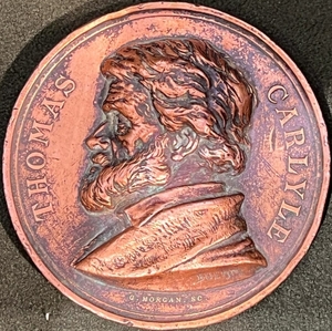 Бронзовая медаль, выпущенная в честь 80-летия со дня рождения Томаса Карлейла