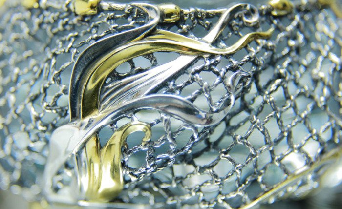 Коллекция из серебра "Золотая рыбка" с подстаканником, ложкой и салфетницей