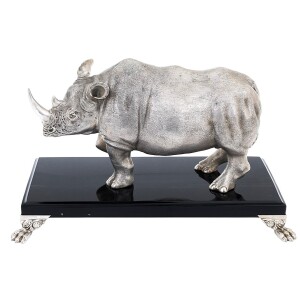 Скульптура "Носорог" с обсидианом