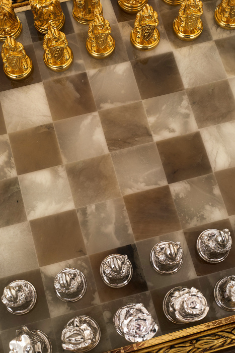 Шахматы "Средневековье" с серебрением и золочением