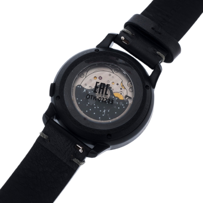 Наручные механические часы с автоподзаводом Lincor "Спутник" черные