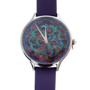 Наручные кварцевые часы Lincor с лиловым ремешком