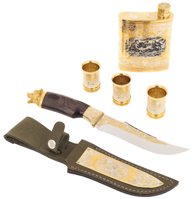Охотничий набор с ножом "Охотники на привале" Златоуст