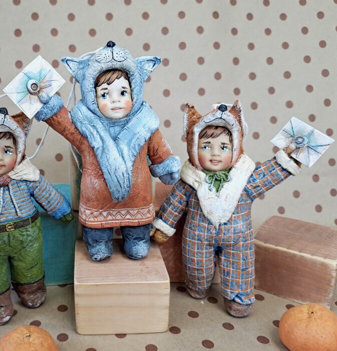 Набор коллекционных елочных игрушек из ваты ручной работы "Зверята с письмами" 2шт