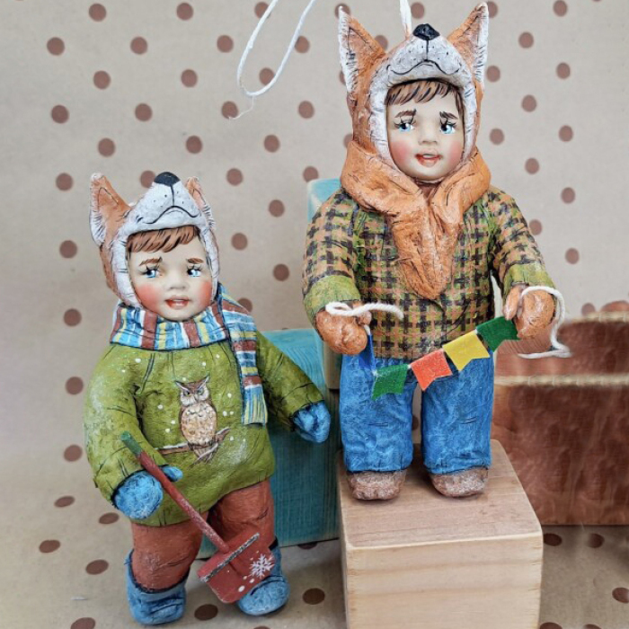 Набор коллекционных елочных игрушек из ваты ручной работы "Мальчишки-лисички" 2шт