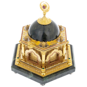 Шкатулка из нефрита "Мечеть"