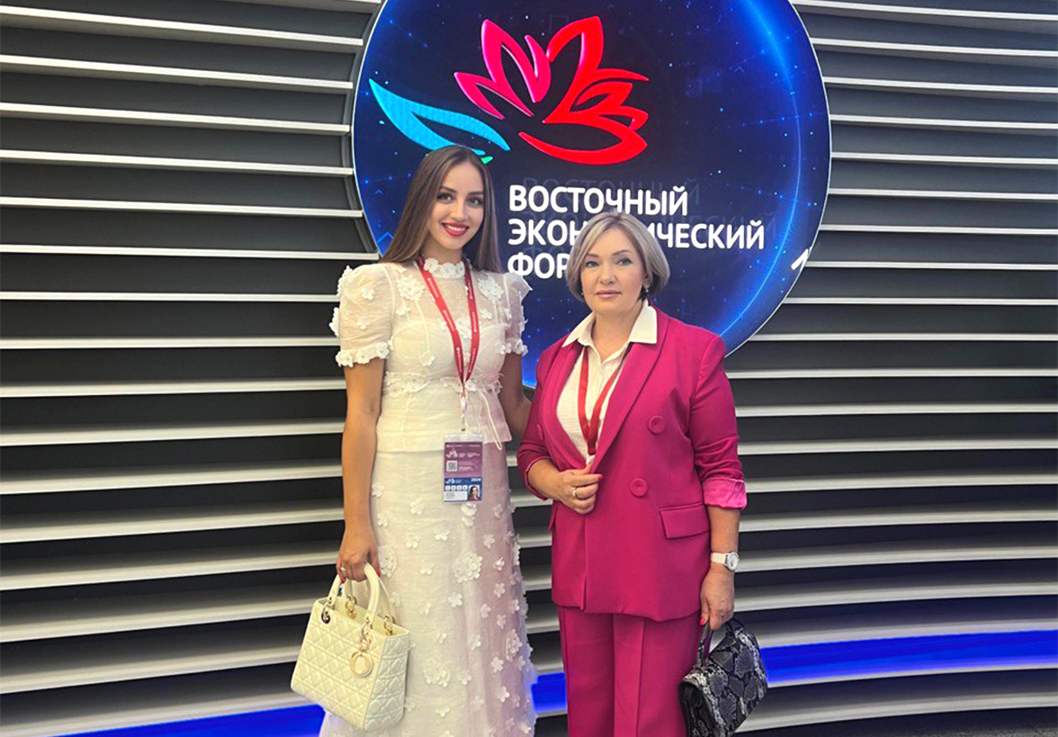 Руководство Luxpodarki участвуют в ВЭФ
