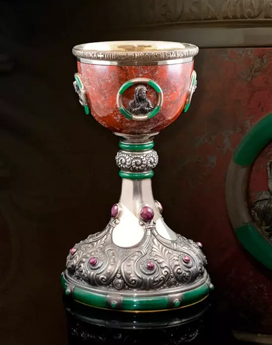 Cups