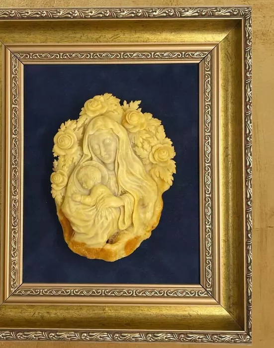 Барельефы