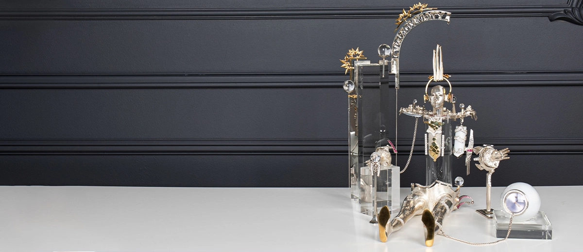 Sculpture as an attribute of luxury