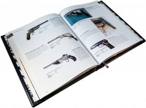 Подарочная книга "1000 видов огнестрельного оружия"