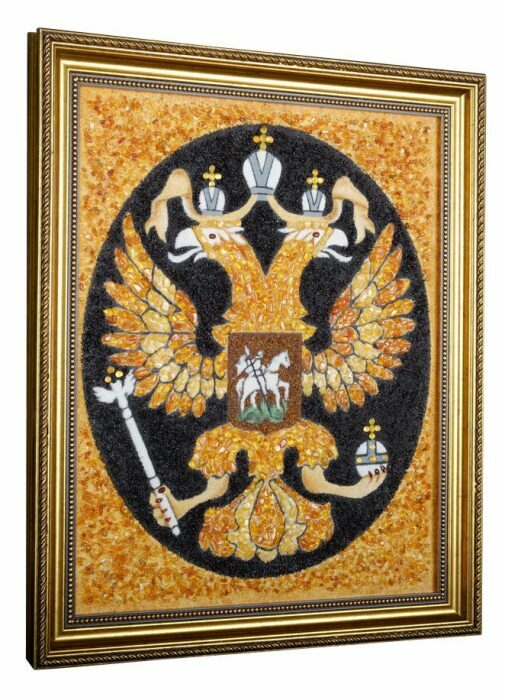 Герб России из янтаря