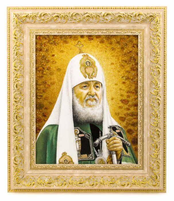 Картина из янтаря "Портрет патриарха"