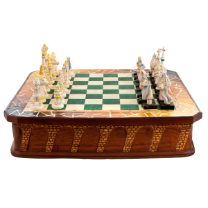 Шахматы из бивня мамонта "Прикосновение к Гауди"