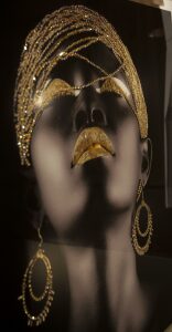 Картина "Клеопатра" на зеркале (Swarovski)