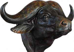 Авторская скульптура из бронзы "Голова буйвола"