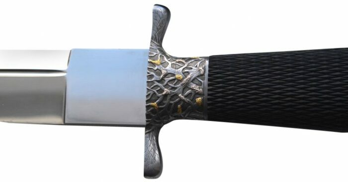 Авторский нож "Медвежий кинжал" из дамасской стали