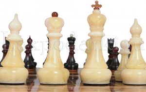 Шахматы из вавоны и янтаря "Готика"