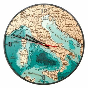 Часы из дерева "Италия"