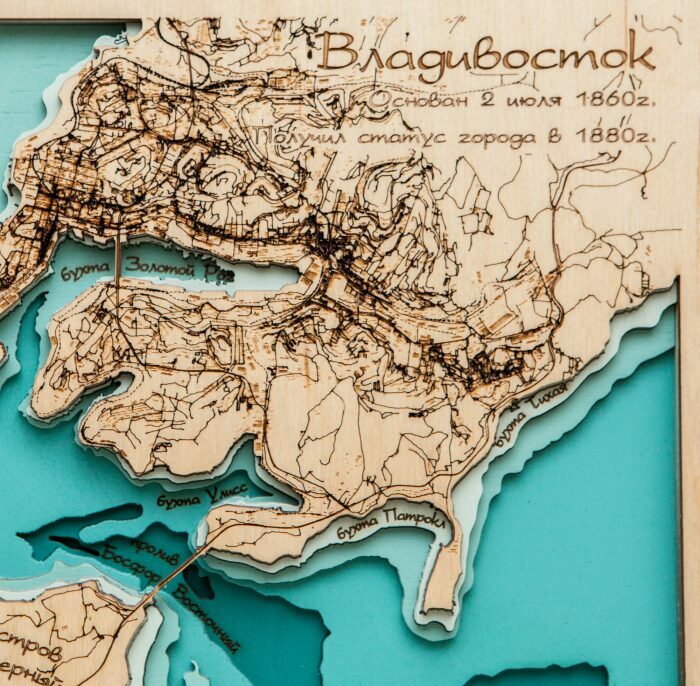 Карта Владивостока из дерева, малая, на заказ