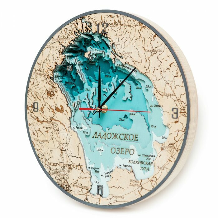Часы из дерева "Ладожское озеро"