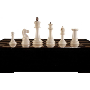 Шахматы из бивня мамонта "Стаунтон Империя"