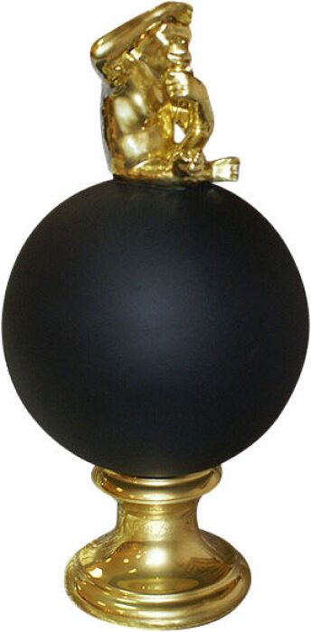 Статуэтка "Обезьяна на шаре", цвет: чёрный и золотой