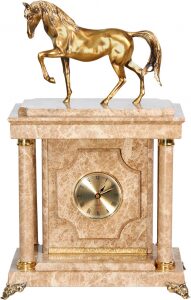 Сейф-часы "Лошадь" малый (персиковый мрамор)