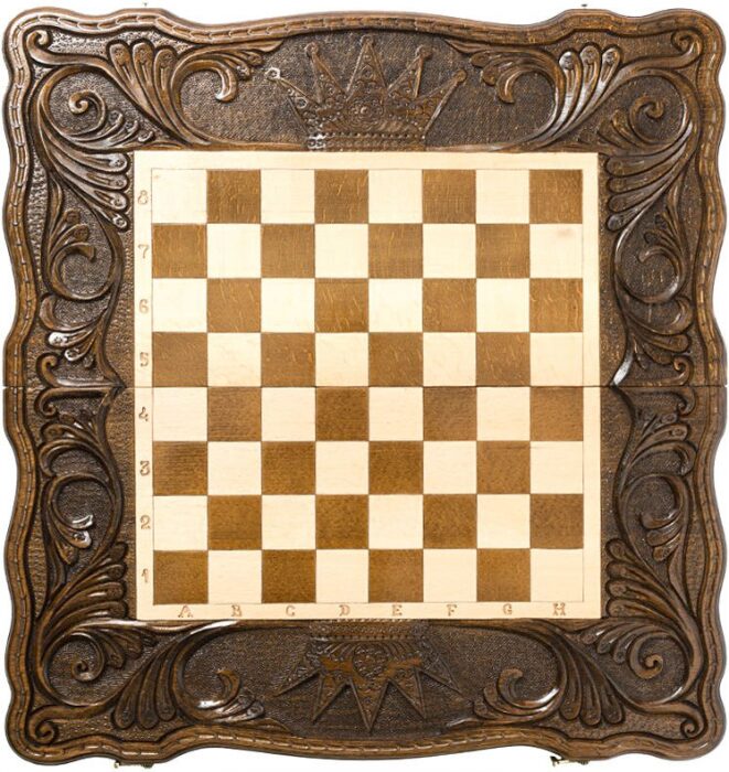 Резные шахматы, нарды и шашки из бука "Венец монарха"