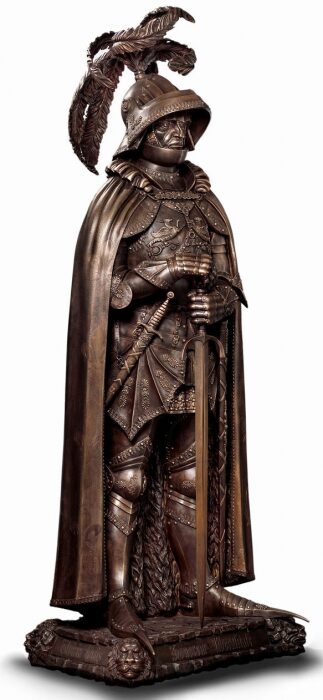 Авторская скульптура из бронзы "Рыцарь" большая