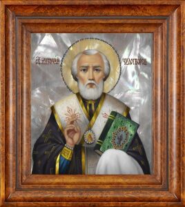 Икона "Святой Николай Чудотворец" с перламутром