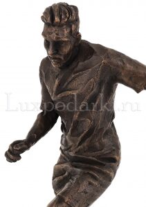 Бронзовая статуэтка "Лионель Месси"