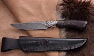 Охотничий нож "Северная корона" (граб)