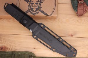 Охотничий нож "Fastbo" (Black Hunter)