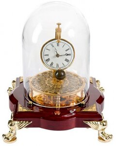 Часы с маятником "Фуко" под стеклянным колпаком