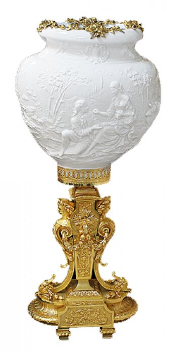 Лампа "Романтика" белая на ножке золотого цвета