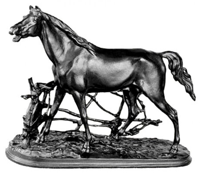 Скульптура "Конь в изгороди" (чугун)
