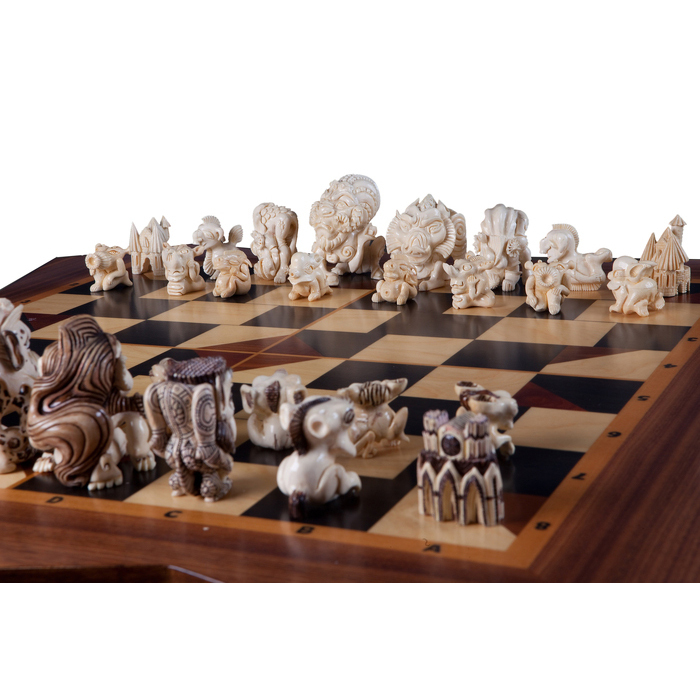 Шахматы из бивня мамонта "Сознательное и бессознательное"