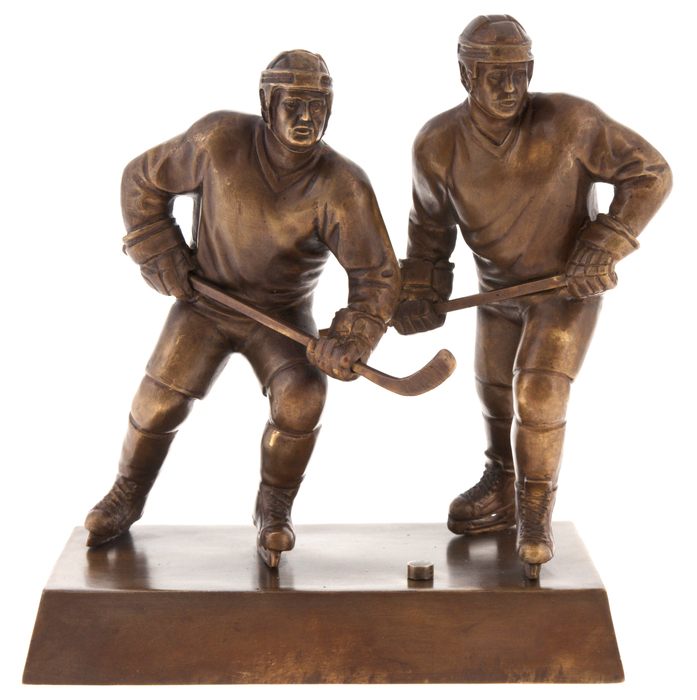 Скульптура бронзовая "Хоккеисты"