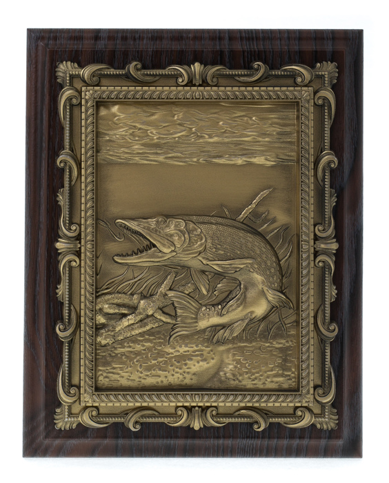 Подарочная книга в кожаном переплёте "Диалоги о рыбалке с плакеткой" (в коробе)