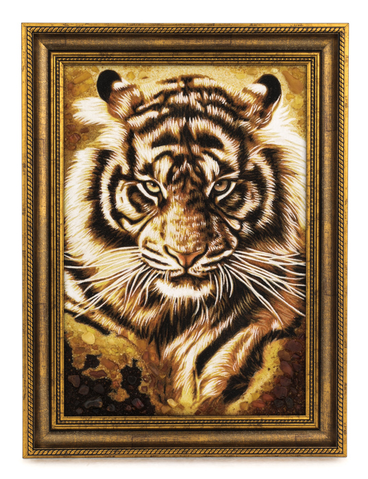 Картина из янтаря "Тигр на охоте"