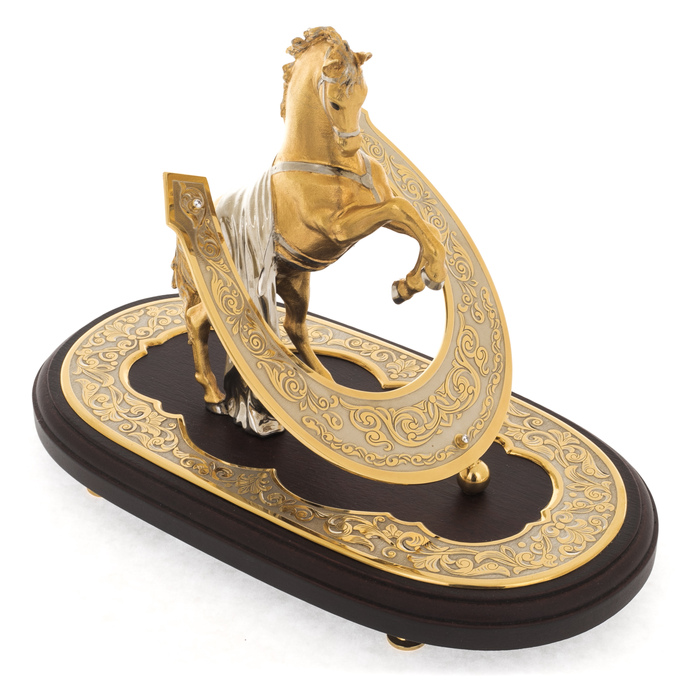 Статуэтка бронзовая "Золотой конь с подковой" палисандр на овальной подставке
