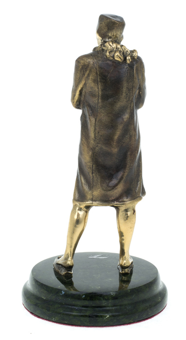 Статуэтка из бронзы "Женщина-врач"