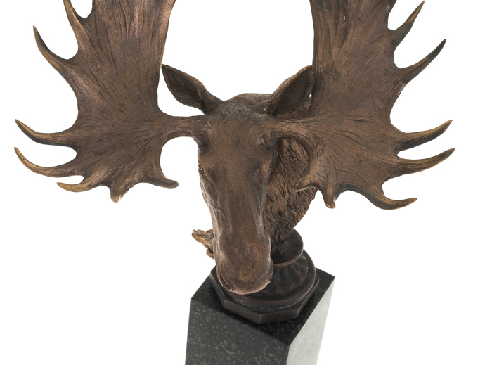 Авторская скульптура из бронзы "Голова лося"