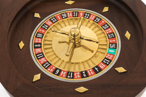 Набор подарочный для игры в рулетку (цвет - коричневый, кожа)