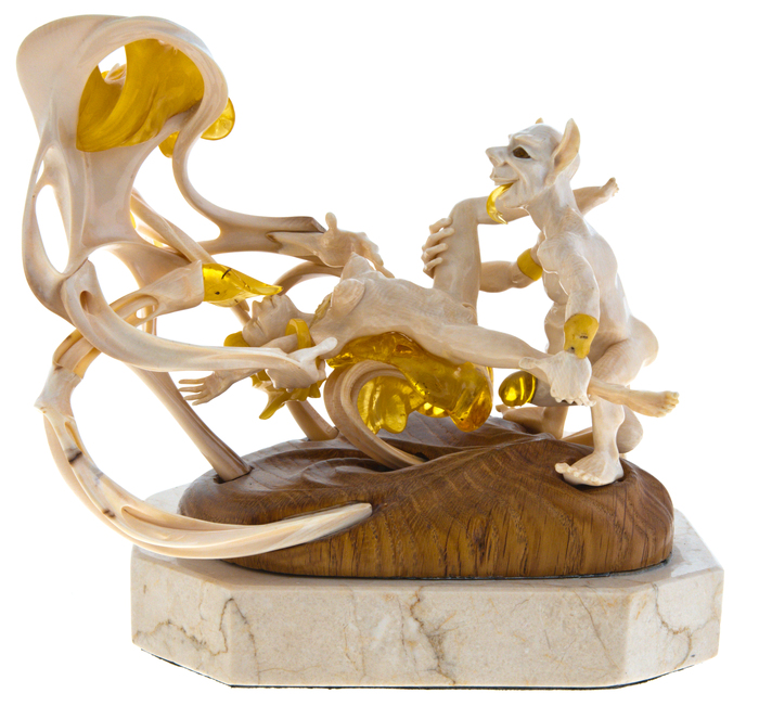 Сувенир из бивня мамонта и янтаря "Визит инкубов"