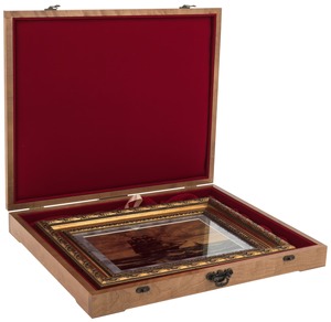 Картина на сусальном золоте "Парусник" серый бархат (в коробке дуб)