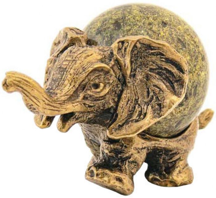 Скульптурная композиция из бронзы "Слон с шаром №7"