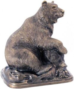 Скульптура бронзовая "Медведь на пне"